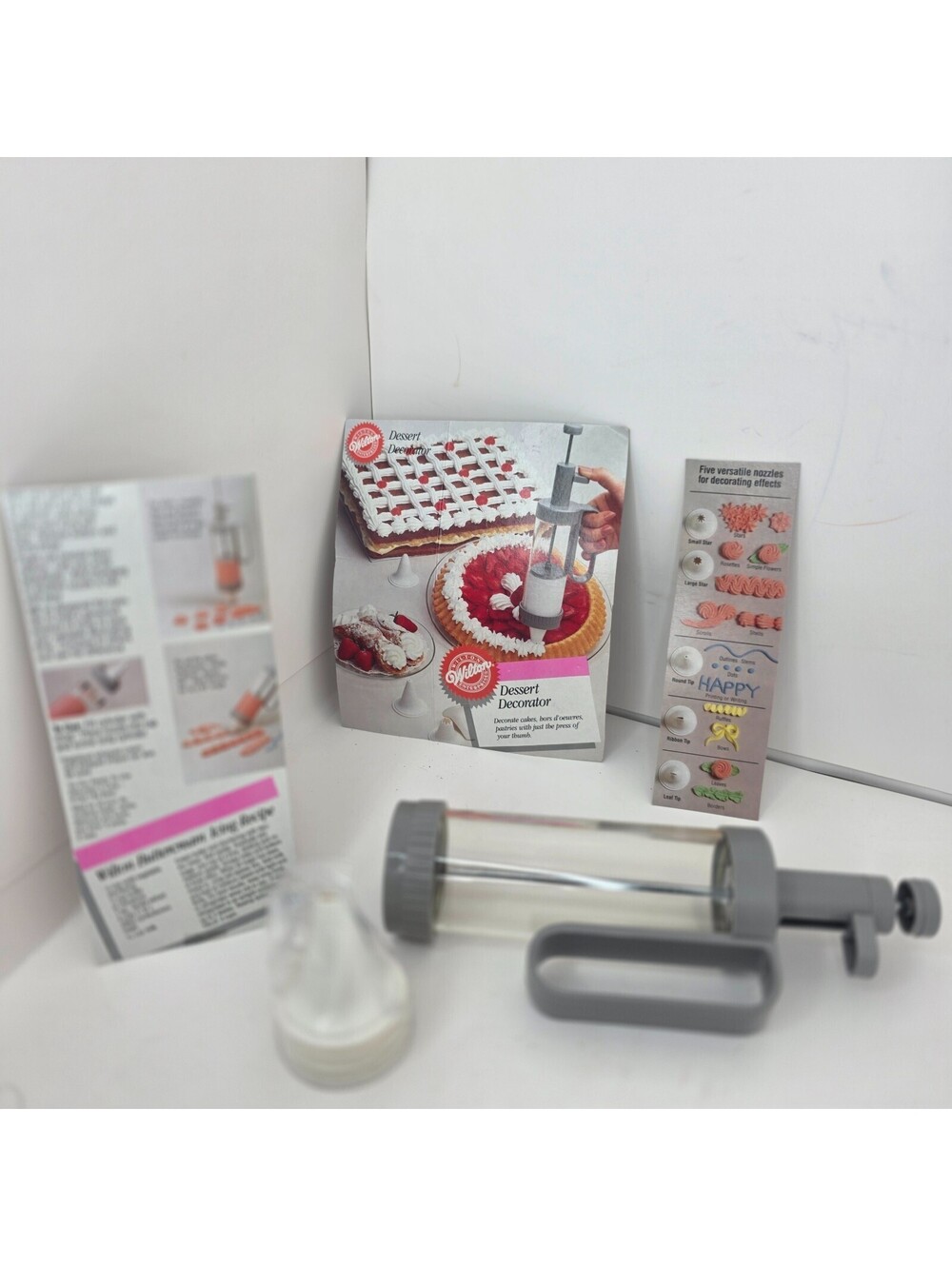 Vintage Wilton Dessert Decorator Plunger Style Cake Piping Tool 5 Tips Manual